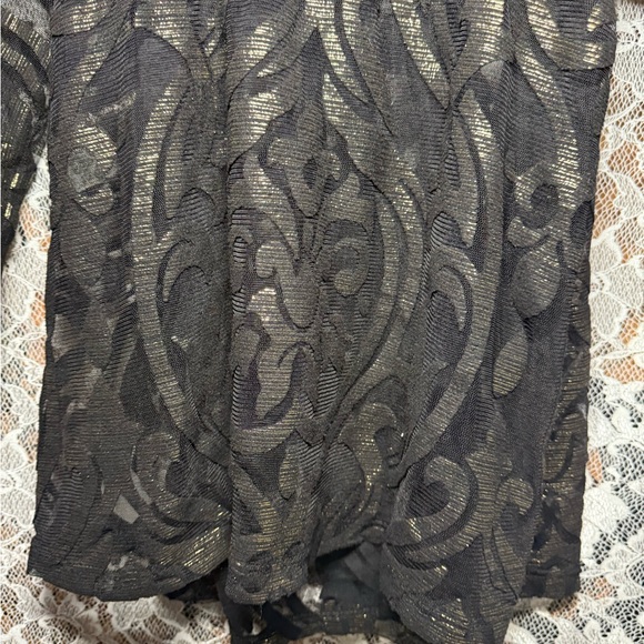 Solemio NWT Black Sheer burnout paisley gold short Robe s/m - Picture 11 of 11
